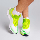 Tênis AeroStride Ekko | Passadas Suaves e Desempenho Profissional